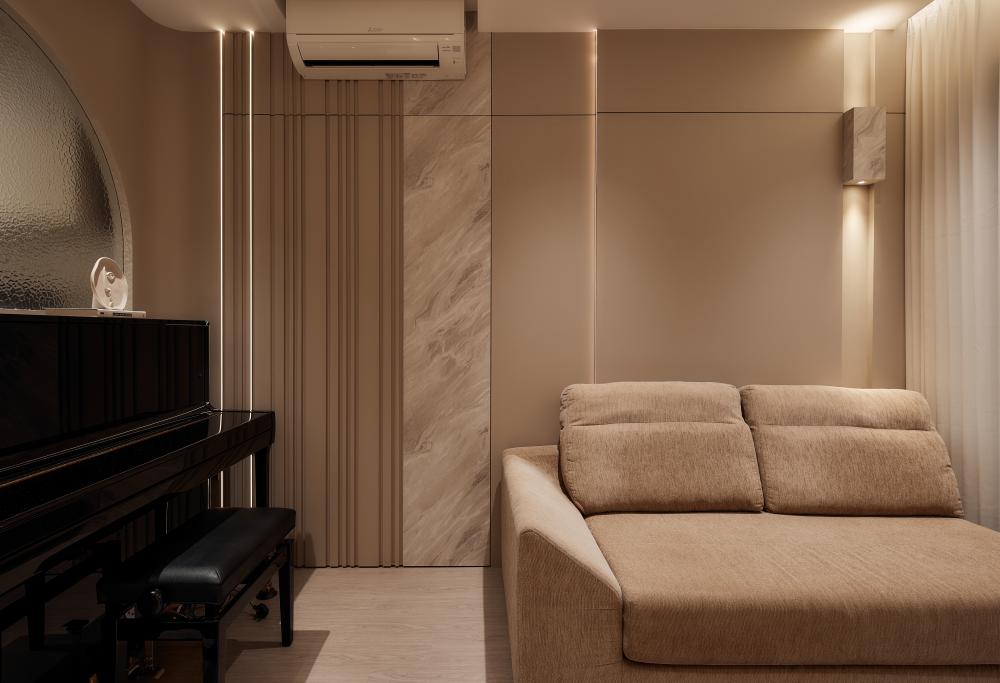 Modern Living Room with Feature Wall and Sofa