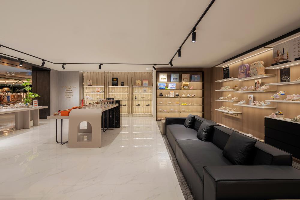 Modern Retail with Wall Shelves and Shelving Units