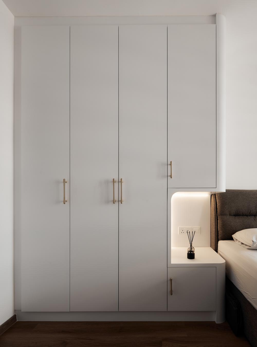 Modern Bedroom with Wood Flooring and Wardrobe