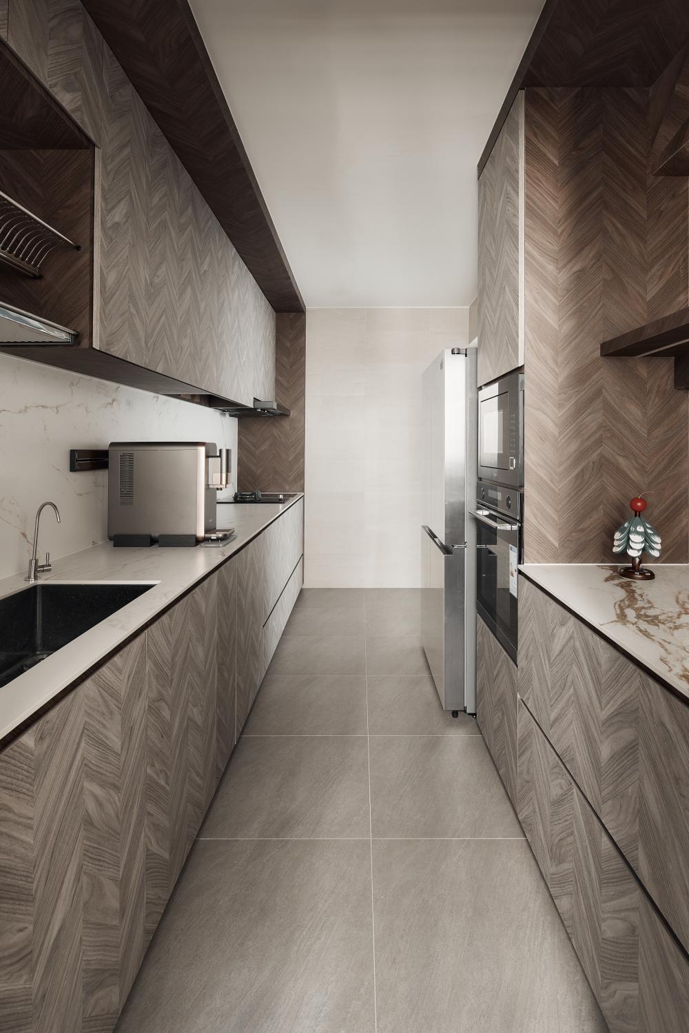 Minimalist Kitchen with Cupboard and Kitchen Backsplash