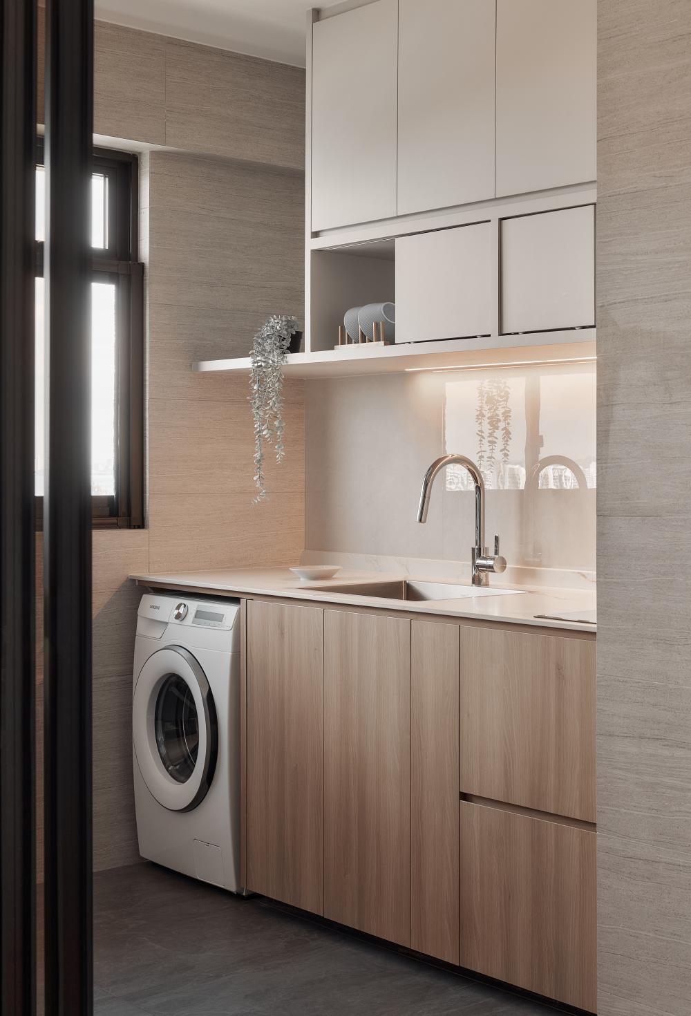 Modern Kitchen with Countertop and Kitchen Window