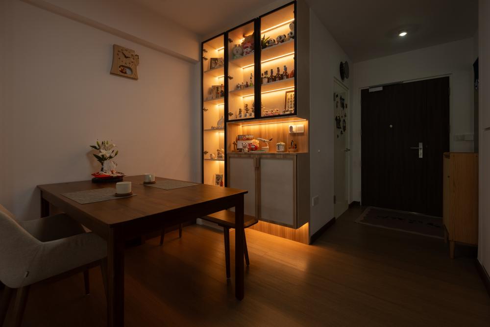 Contemporary Dining Room with Drop Light and Drop Ceiling