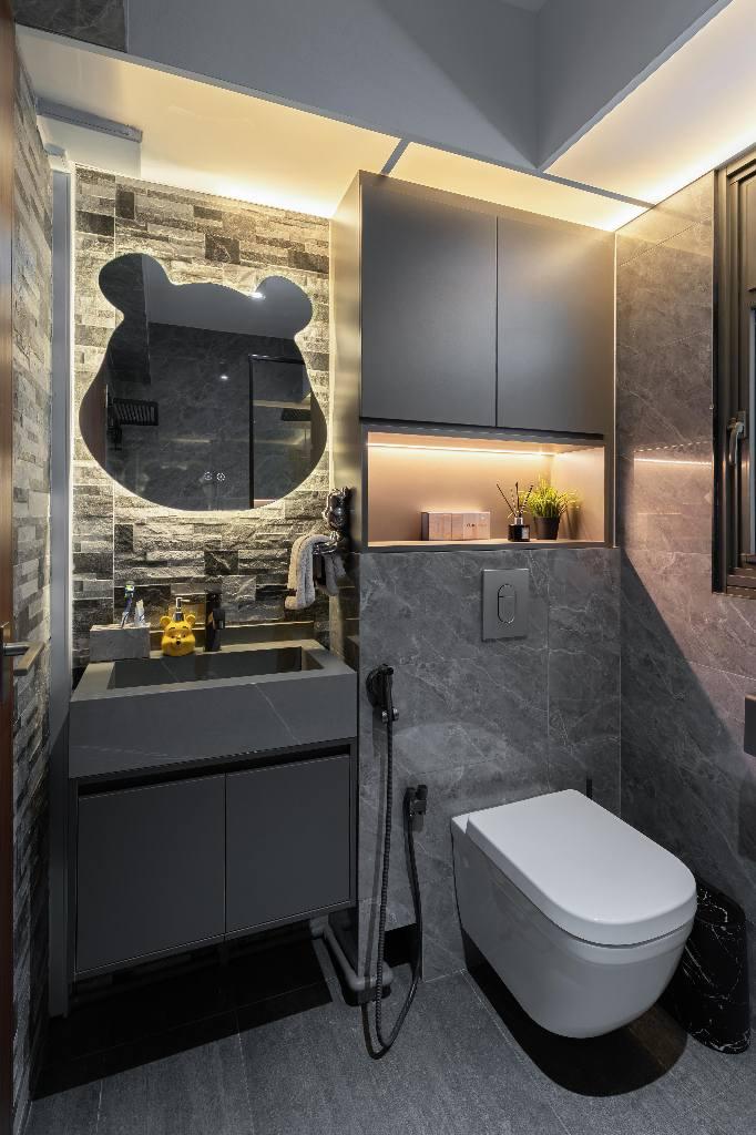 Modern Bathroom with Mirror and Bathroom Mirrors