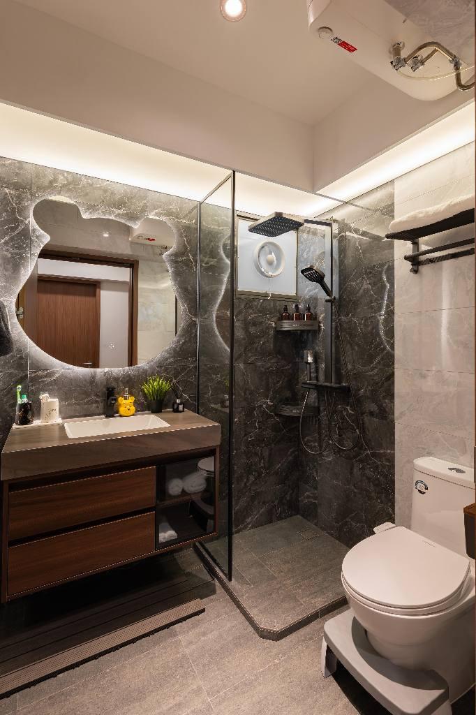 Modern Bathroom with Mirror and Bathroom Mirrors