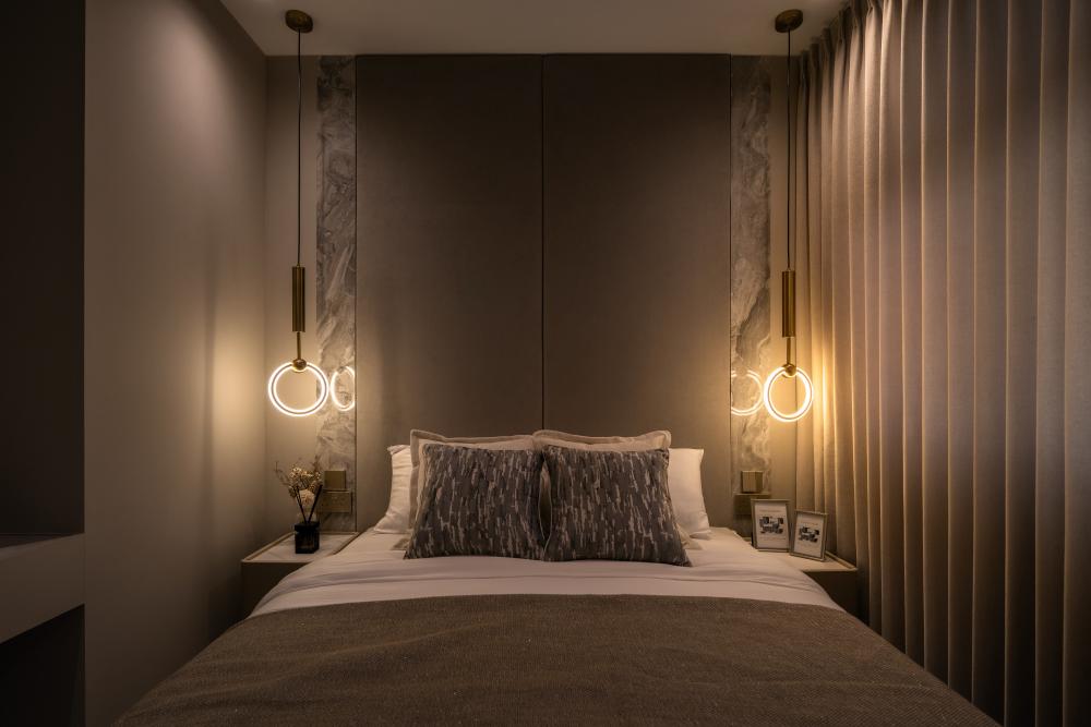 Contemporary Bedroom with Feature Wall and Wardrobe