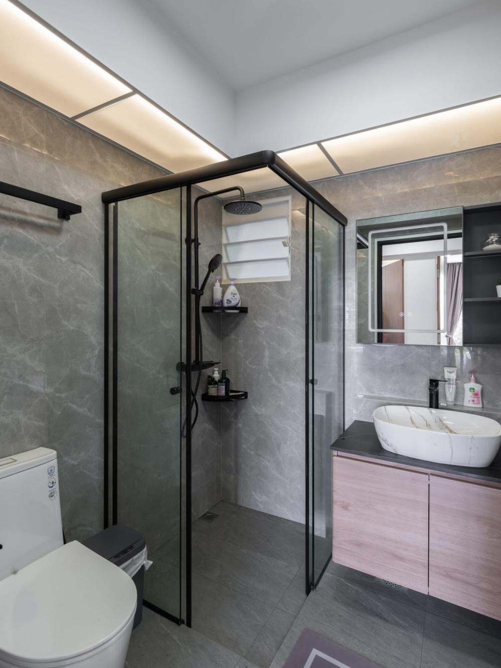 Modern Bathroom with Homogeneous Tiles and Mirror