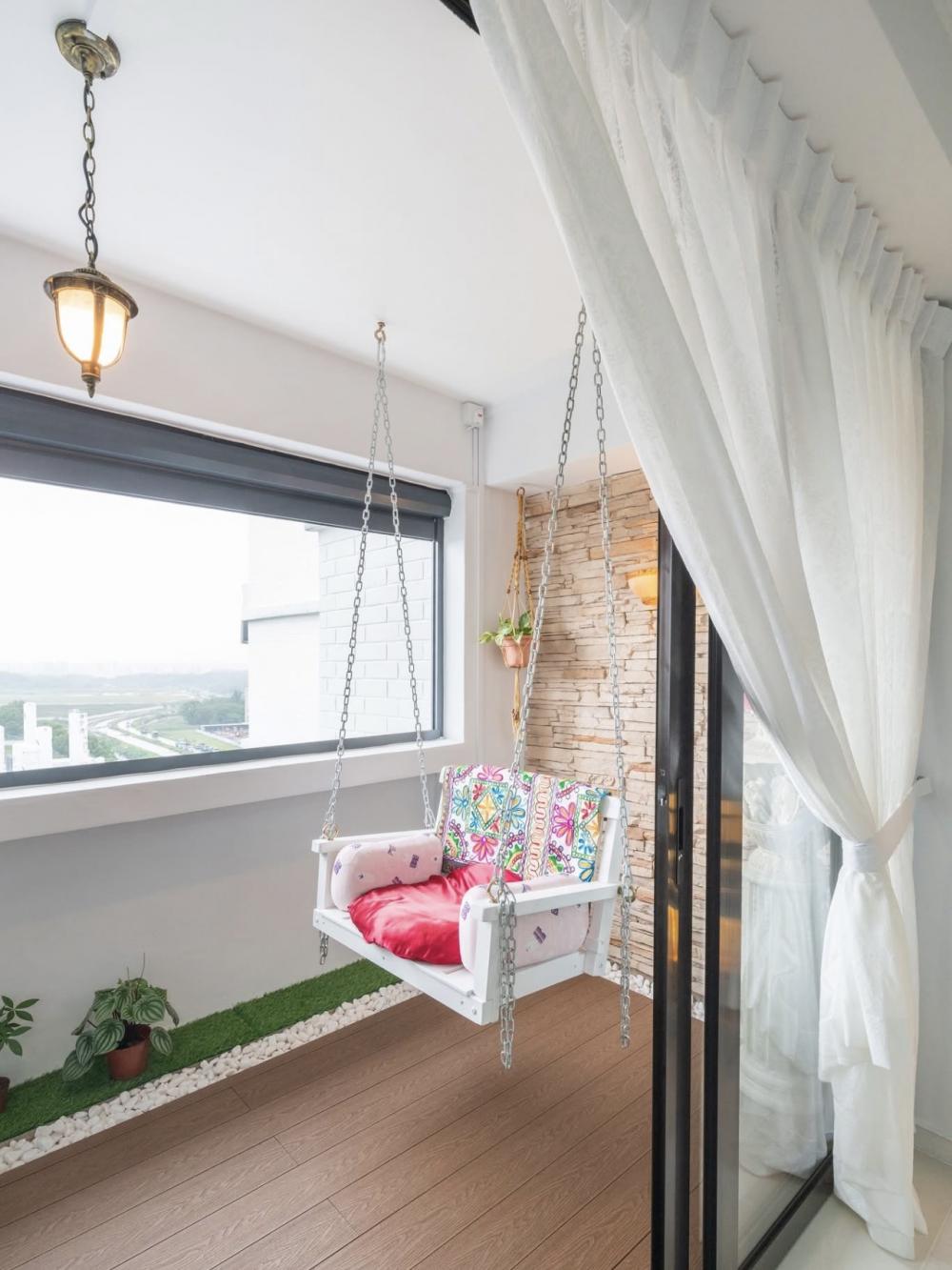 Minimalist Balcony with Bay Window and Window Seat