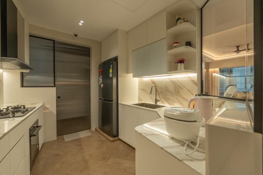 Contemporary Kitchen with Countertop and Homogeneous Tiles