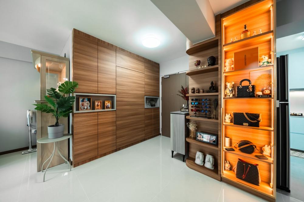 Contemporary Foyer with Feature Wall and Artwork