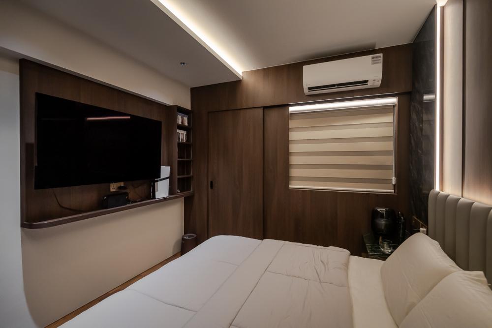 Modern Bedroom with Feature Wall and Cove Lighting
