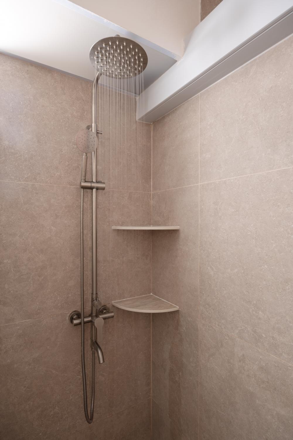 Minimalist Bathroom with Rainshower and Showers