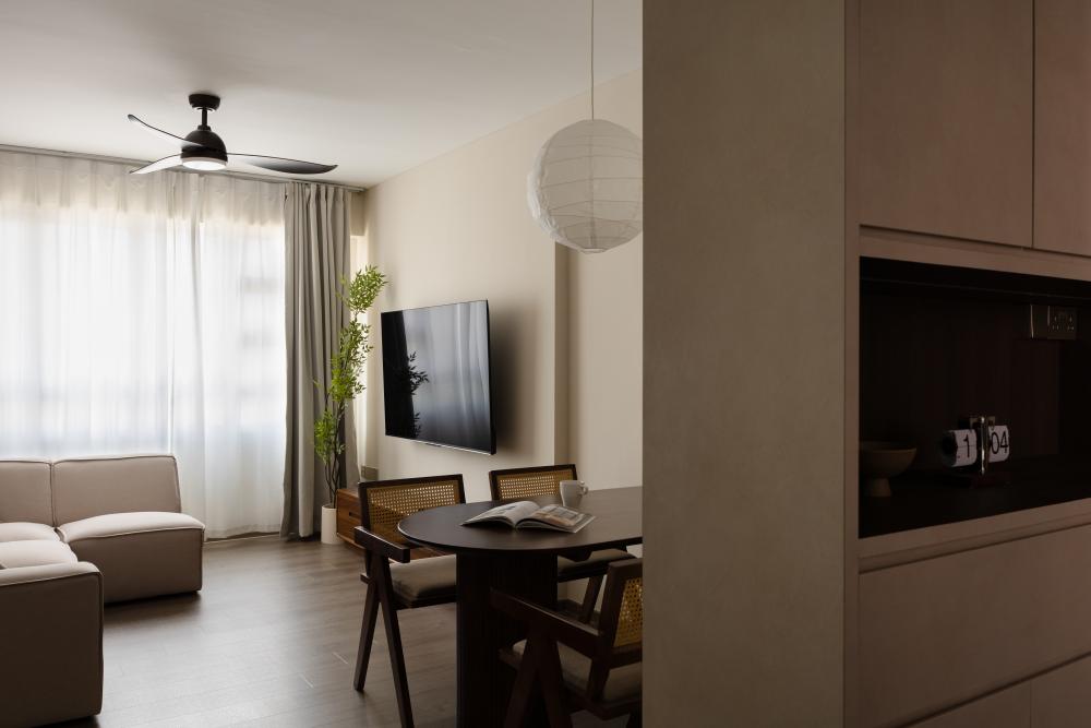 Minimalist Living Room with Vinyl Flooring and TV Console