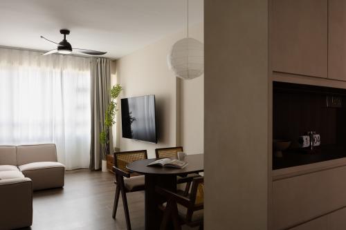 Minimalist Resale 4-Room HDB by Outline Design