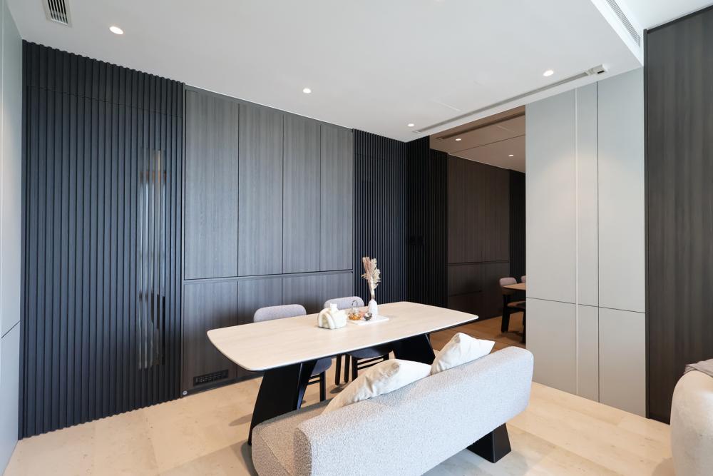 Contemporary Dining Room with Dining Chairs and Seating Bench