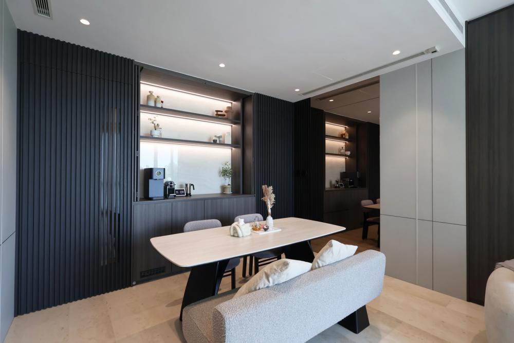 Contemporary Dining Room with Cove Lighting and Dining Chairs