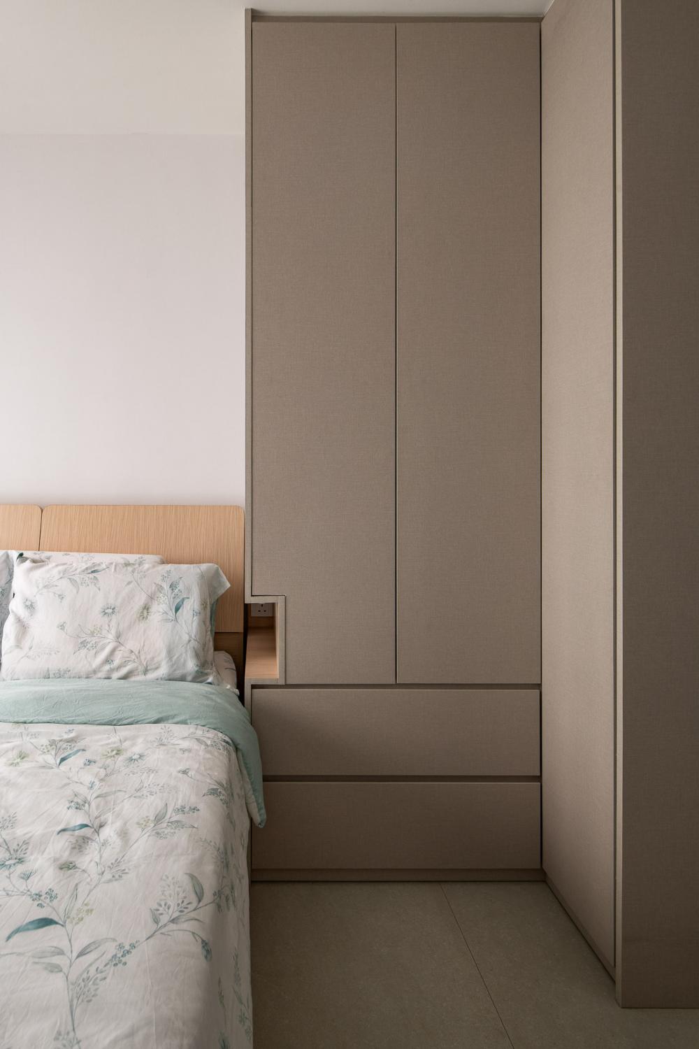 Modern Bedroom with Wardrobe and Storage Cabinets