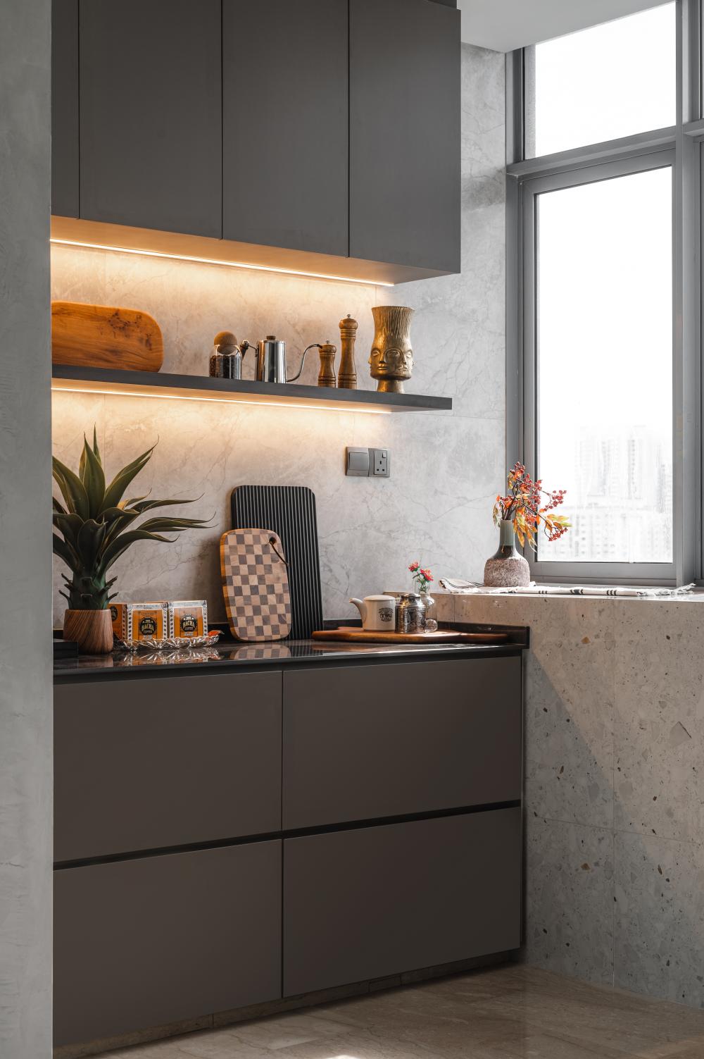 Modern Kitchen with Countertop and Homogeneous Tiles