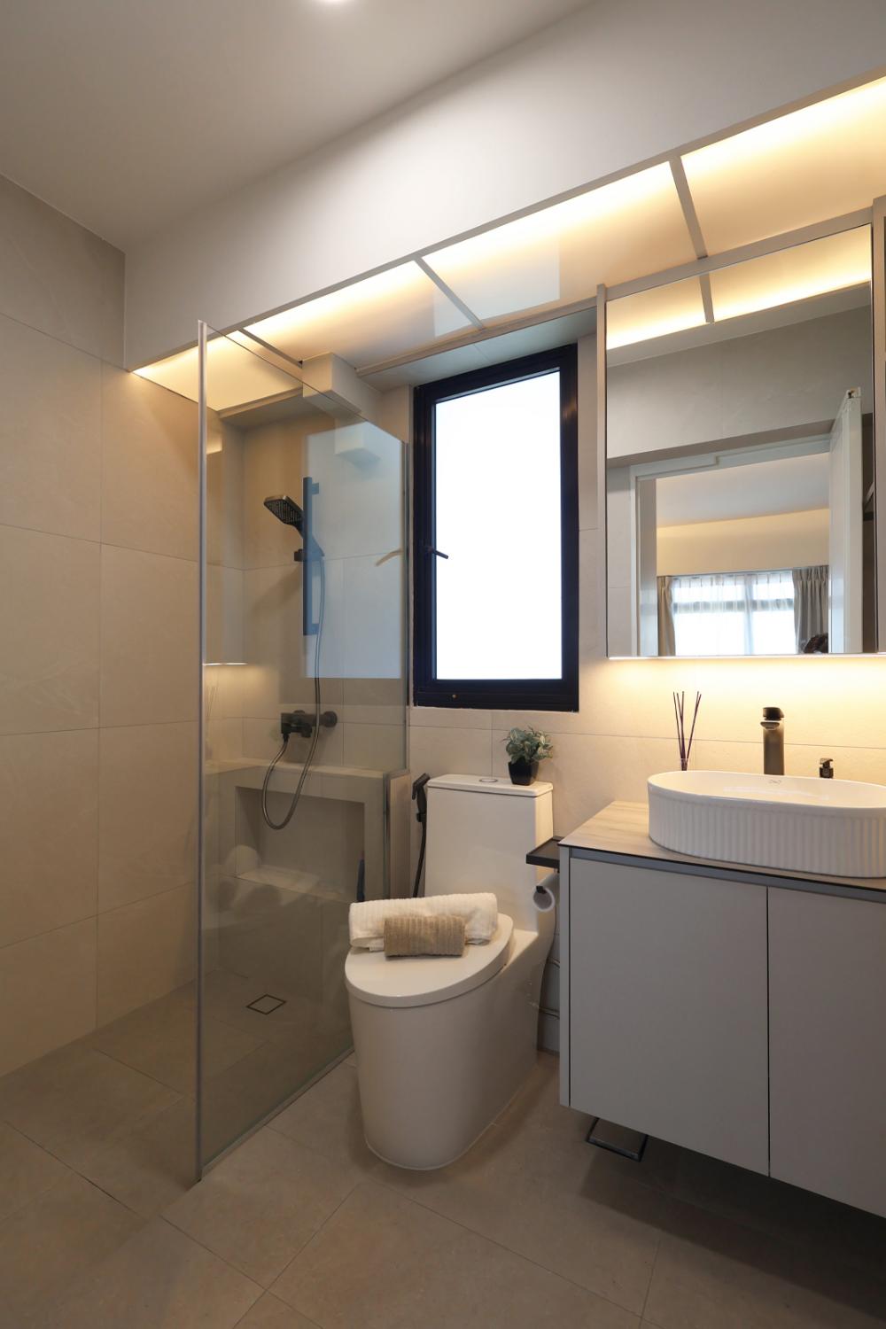 Minimalist Bathroom with Mirror and Bathroom Storage