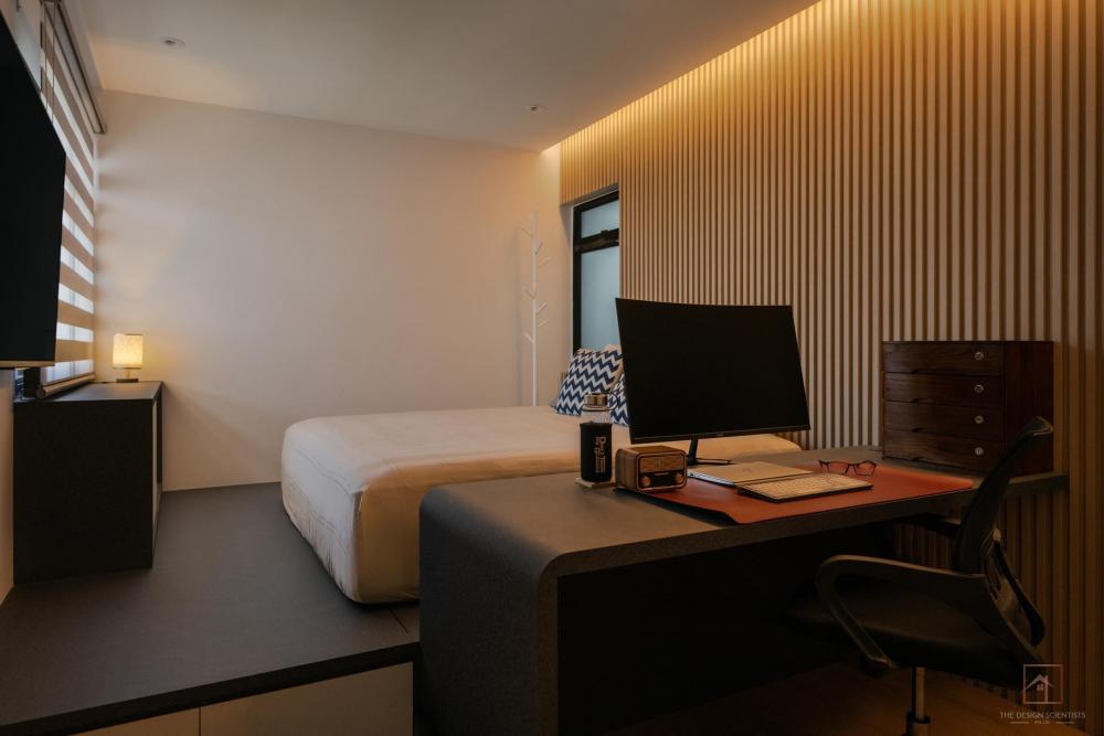 Contemporary Bedroom with Platform Bed and Wardrobe