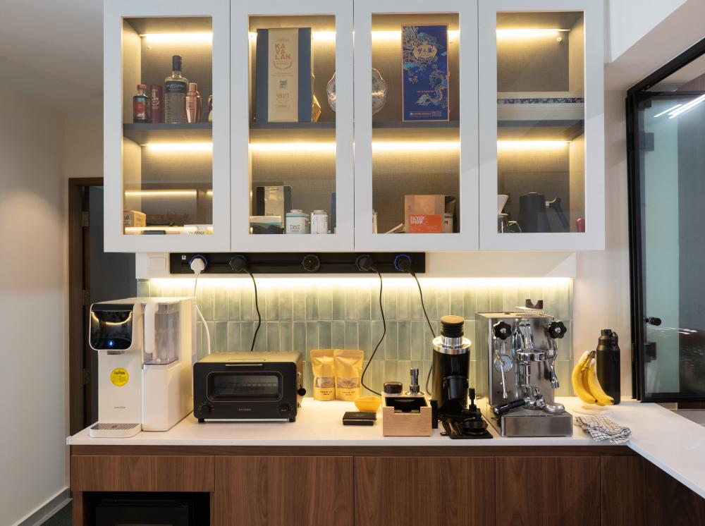 Industrial Kitchen with Countertop and Kitchen Island