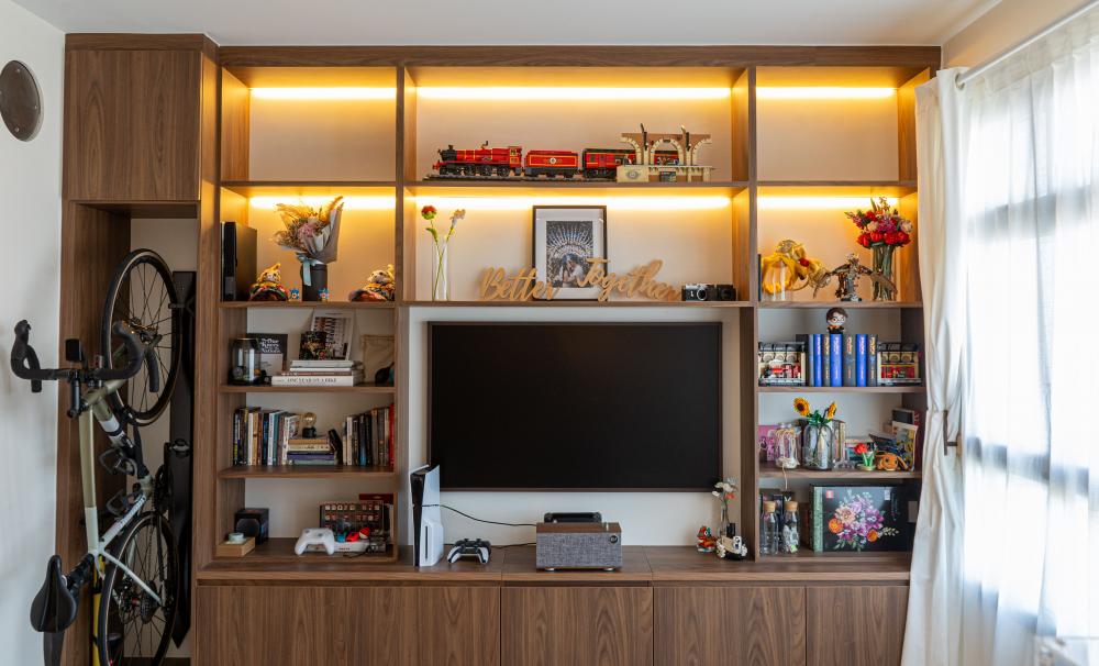 Industrial Living Room with Bookshelf and Countertop