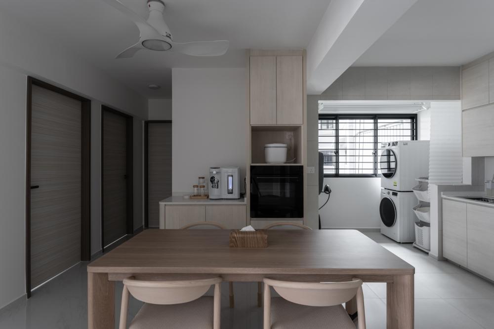 Minimalist Kitchen with Countertop and Homogeneous Tiles