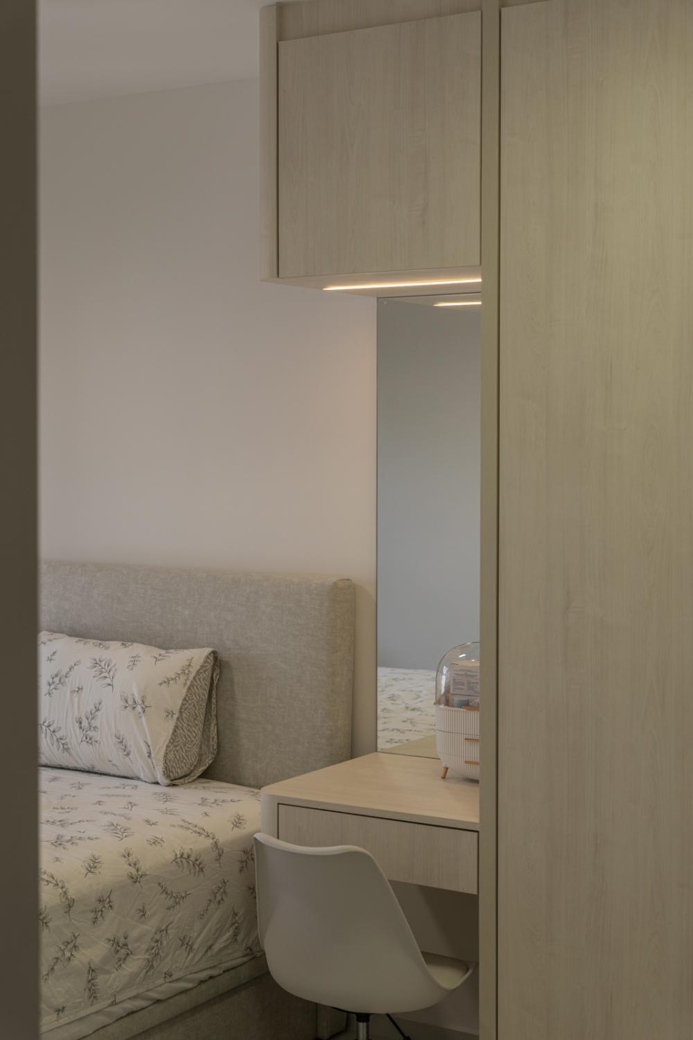 Minimalist Bedroom with Ceiling Light and Wardrobe