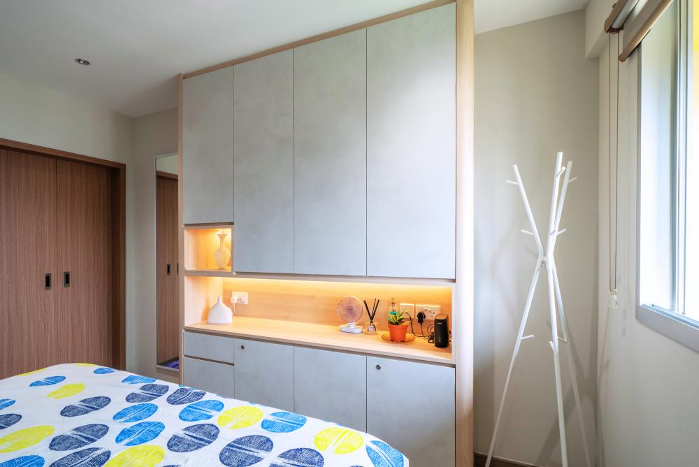 Contemporary Bedroom with Wardrobe and Flooring