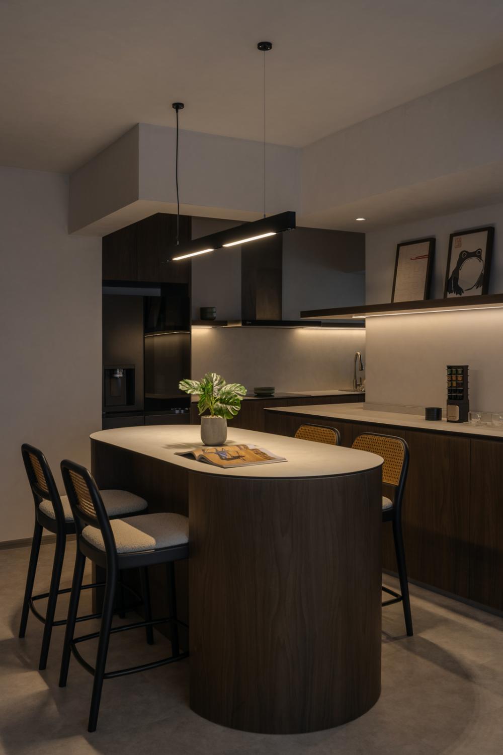 Minimalist Dining Room with Dining Table and Dining Chairs