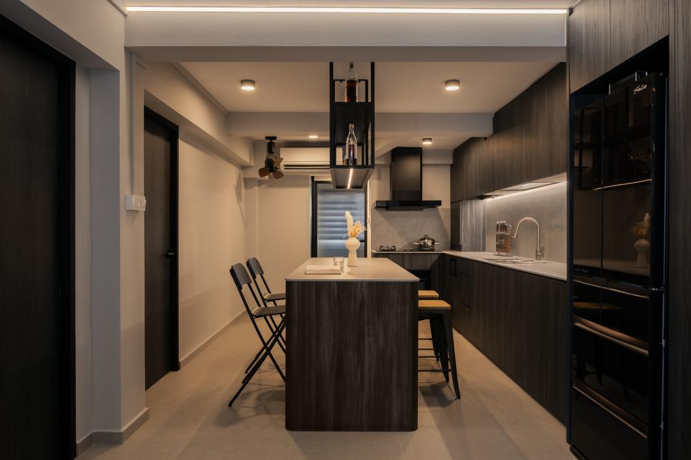 Contemporary Kitchen with Countertop and Homogeneous Tiles