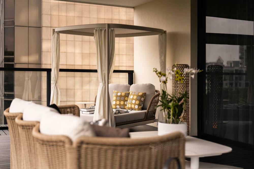 Modern Balcony with Outdoor Table and Outdoor Chairs