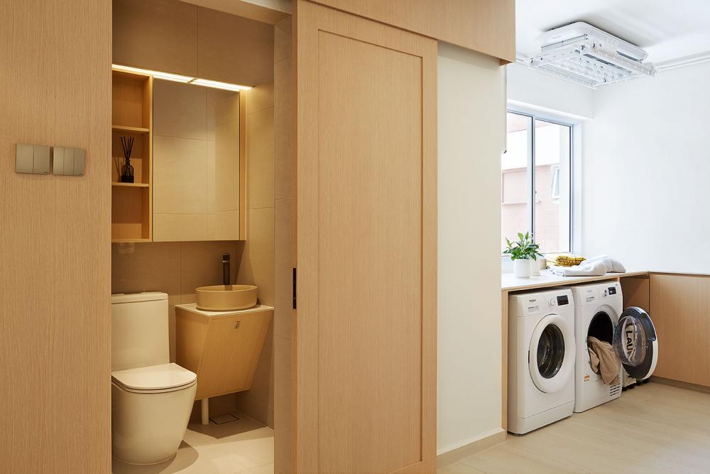 Minimalist Bathroom with Countertop and Mirror