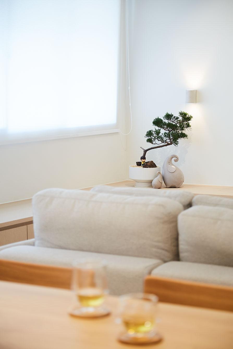 Minimalist Living Room with Lighting and Wall Light