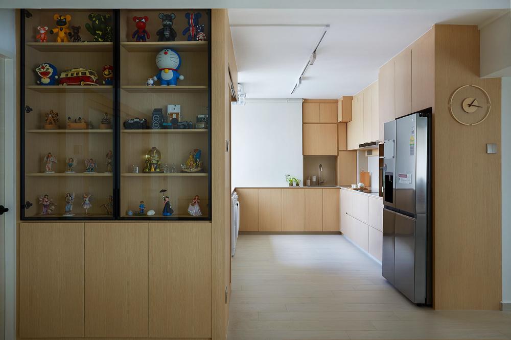 Minimalist Kitchen with Countertop and Open Kitchen