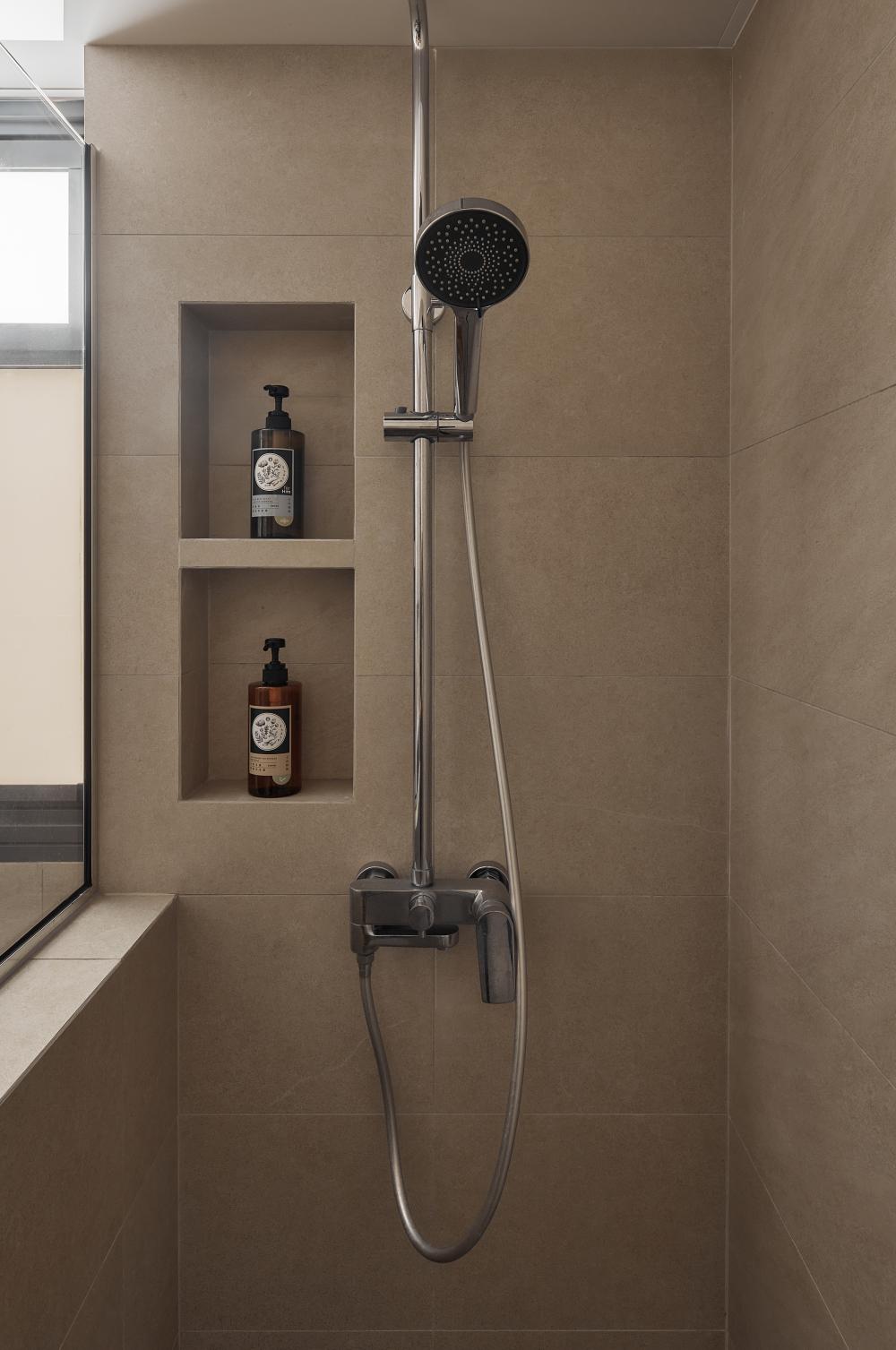 Scandinavian Bathroom with Mirror and Shower Screen