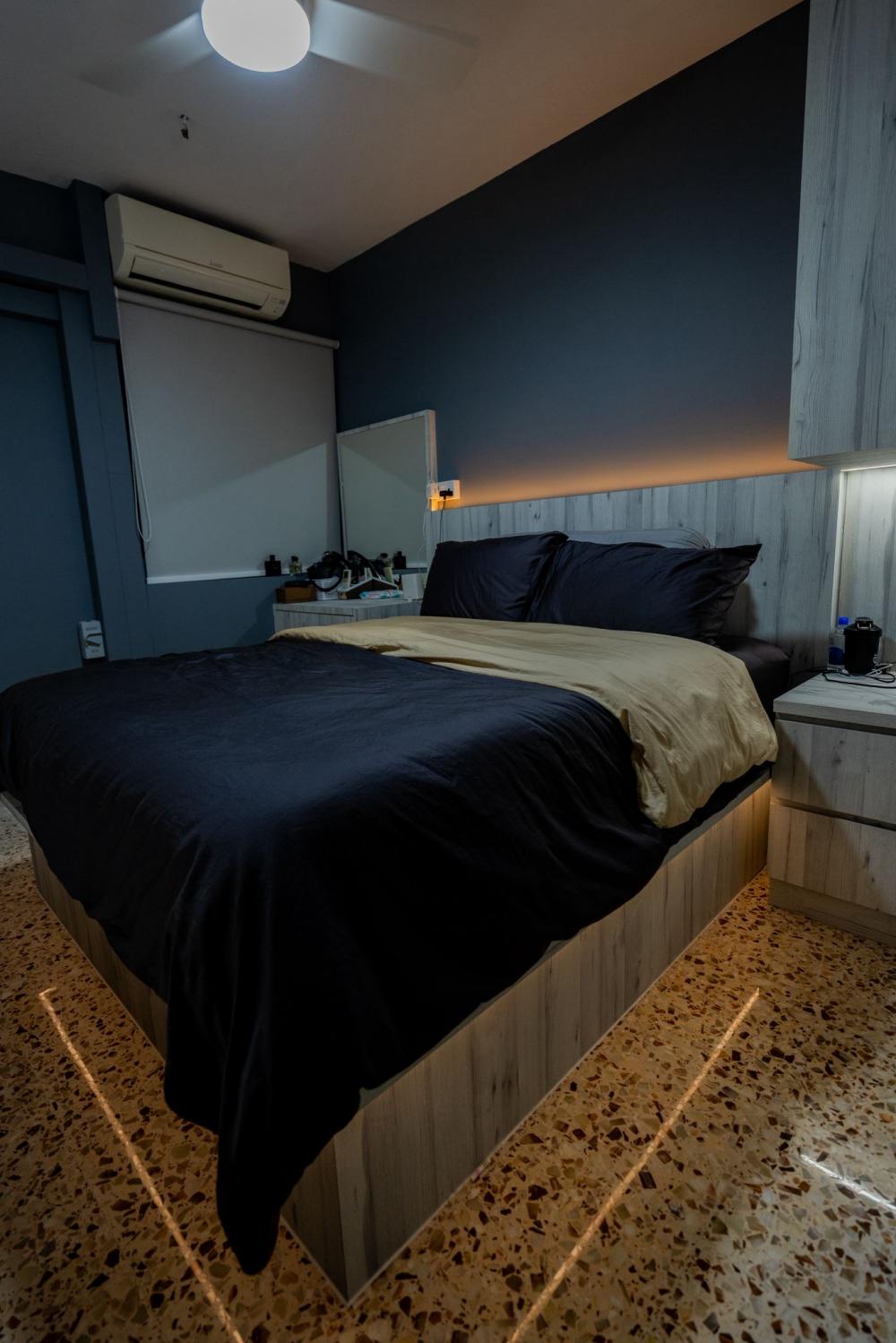 Asian Bedroom with Built-in Bed and Roller Blinds