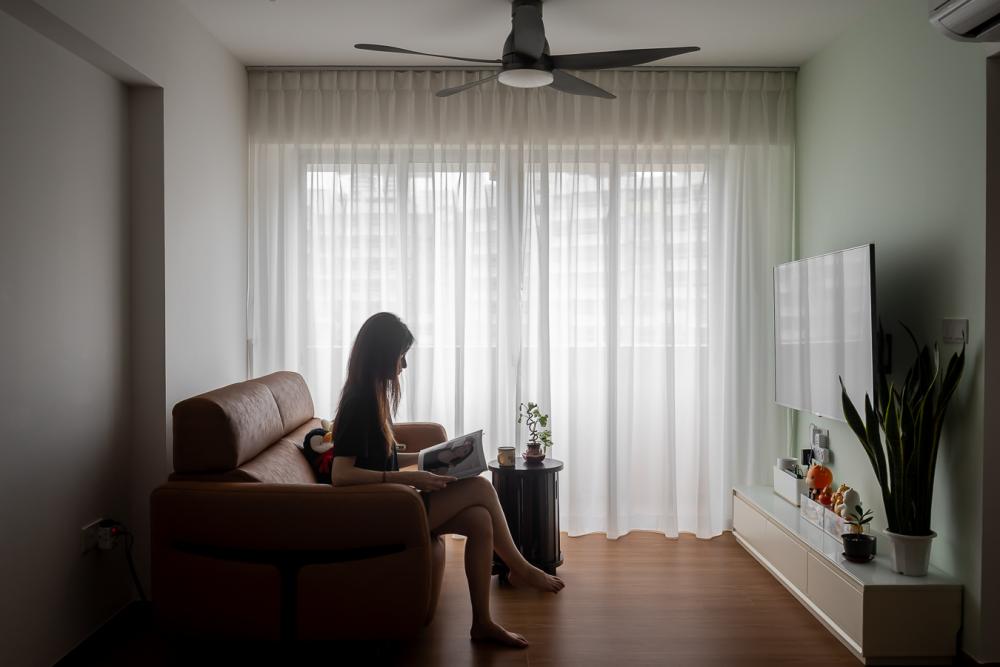 Asian Living Room with Vinyl Flooring and TV Console