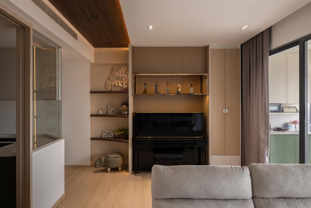 Scandinavian Living Room with Bookshelf and Vinyl Flooring
