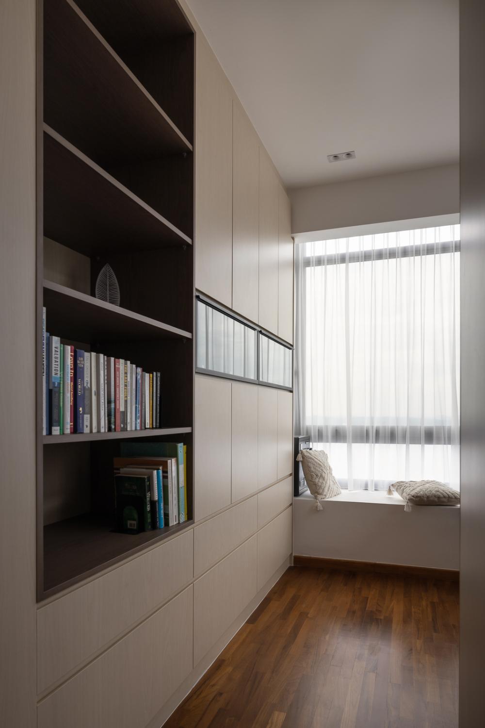 Scandinavian Study with Bookshelf and Drop Light