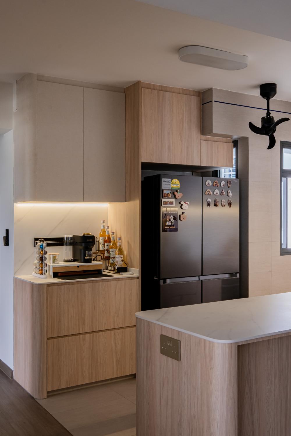 Scandinavian Kitchen with Kitchen Island and Breakfast Counter
