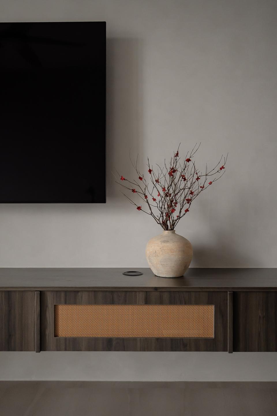 Modern Living Room with Homogeneous Tiles and TV Console