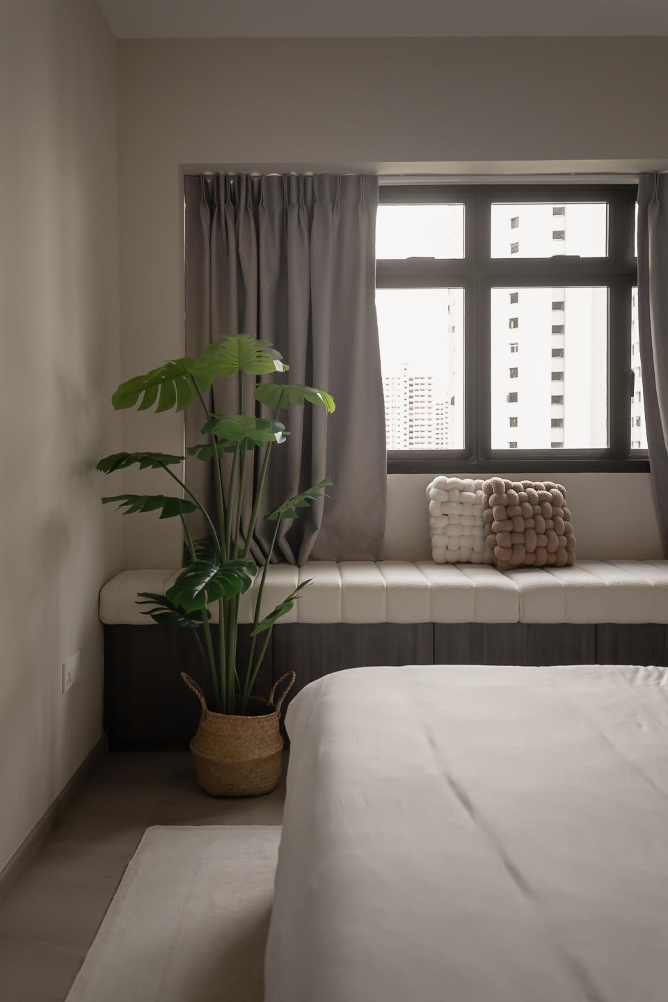 Modern Living Room with Homogeneous Tiles and Cement Floor