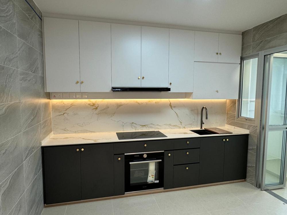 Minimalist Kitchen with Marble Floor and Kitchen Backsplash