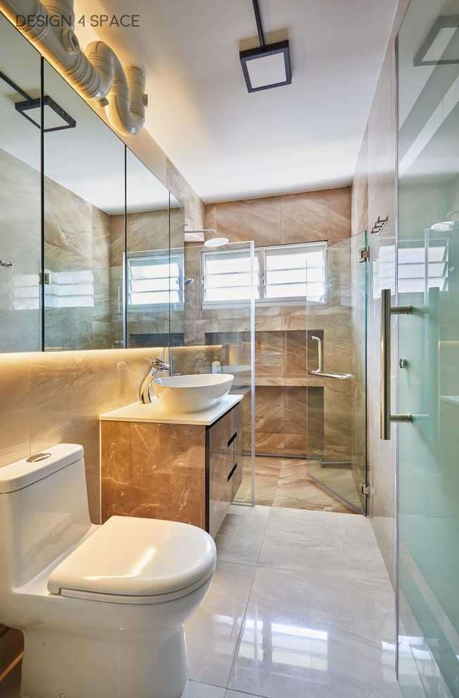 Industrial Bathroom with Homogeneous Tiles and Herringbone Tiling