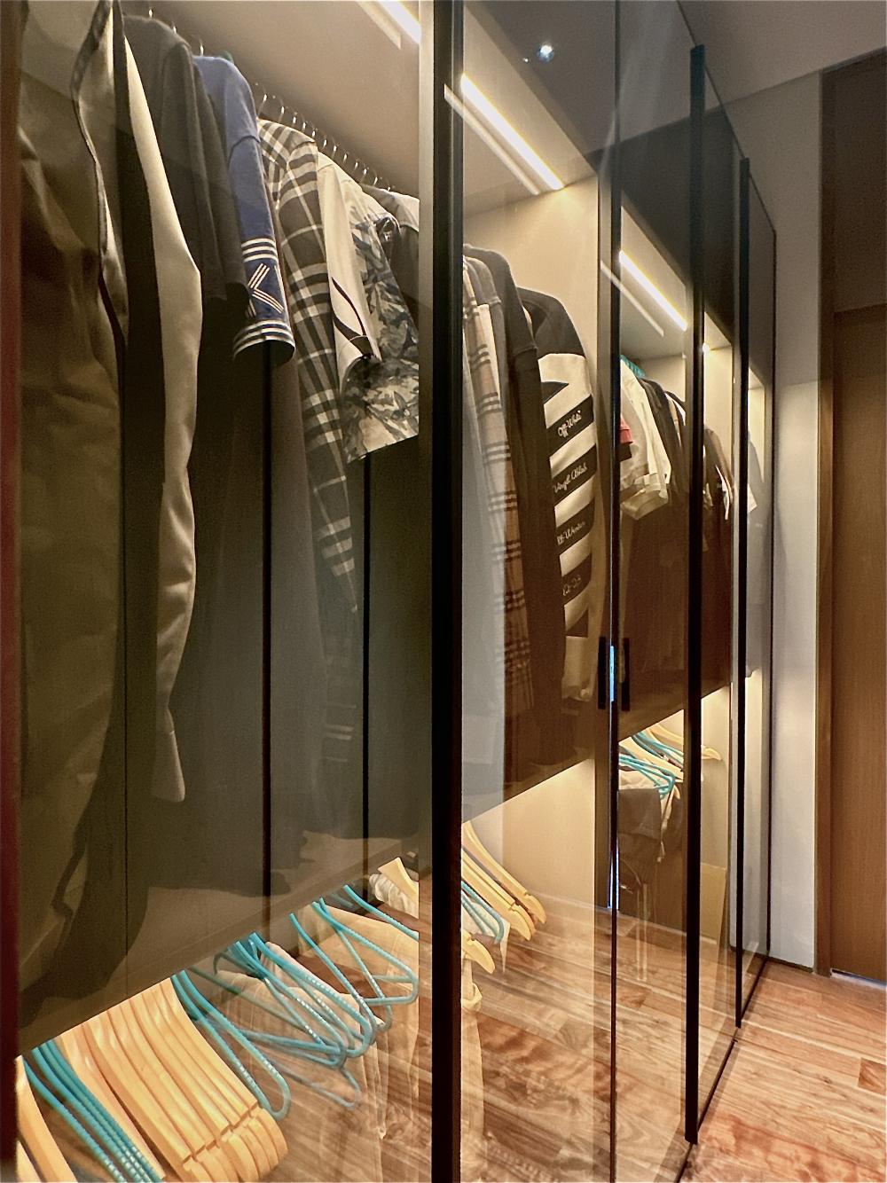 Modern Bedroom with Wardrobe and Display Cabinets