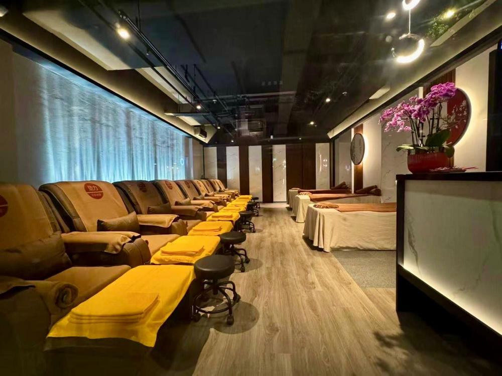 Modern Retail with Wood Flooring and Feature Wall