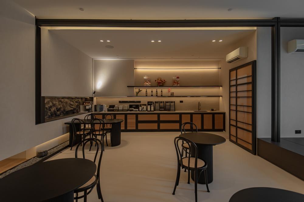 Asian Studio with Feature Wall and Cove Lighting