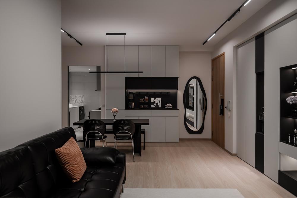 Contemporary Dining Room with Ceiling Light and Dining Table