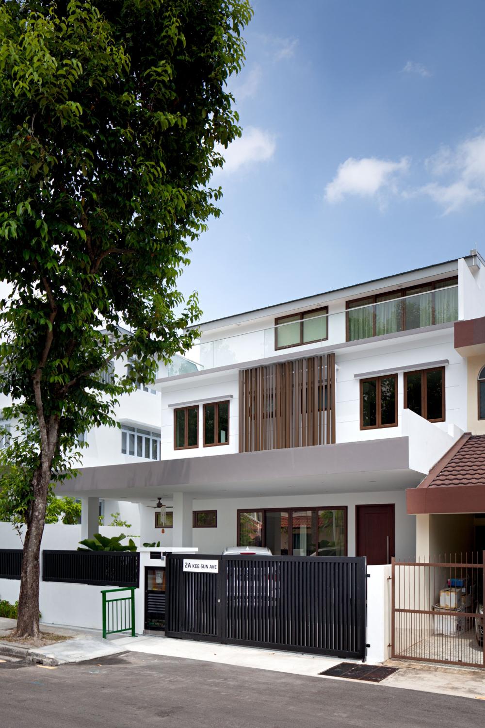 Modern Courtyard with Cement Floor and Awning
