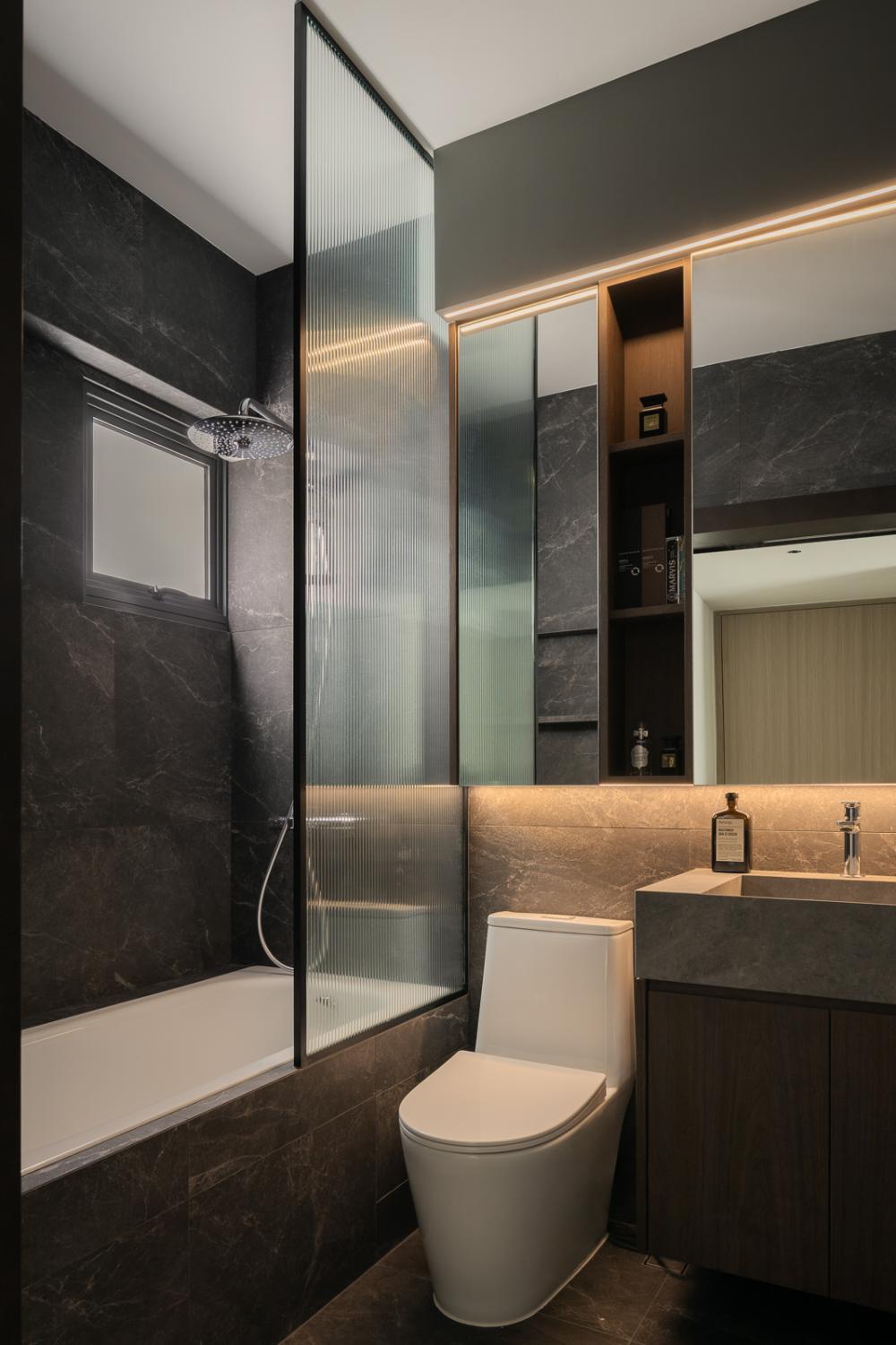 Minimalist Bathroom with Mirror and Bathtub
